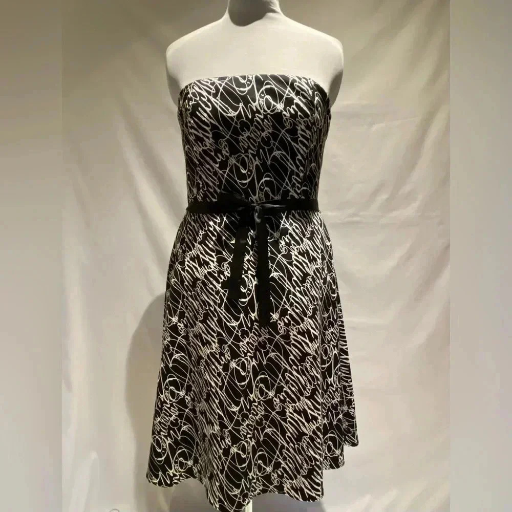 Michelle Antonelli Black Strapless Dress with Scribbles and Tie Belt, size 10